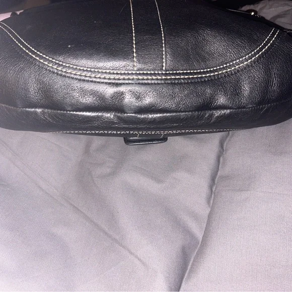 Coach Y2k Soho Black Vintage Buckle Shoulder Bag Purse D0778 F10192 - Picture 8 of 16